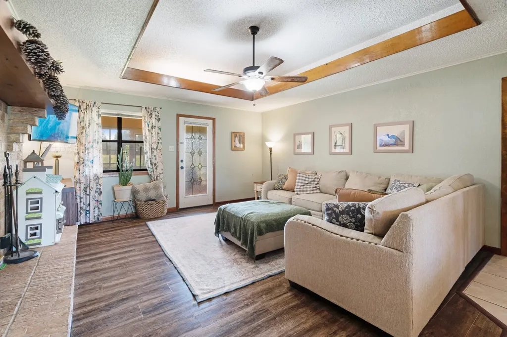 610 46th Street NE Paris TX 75462