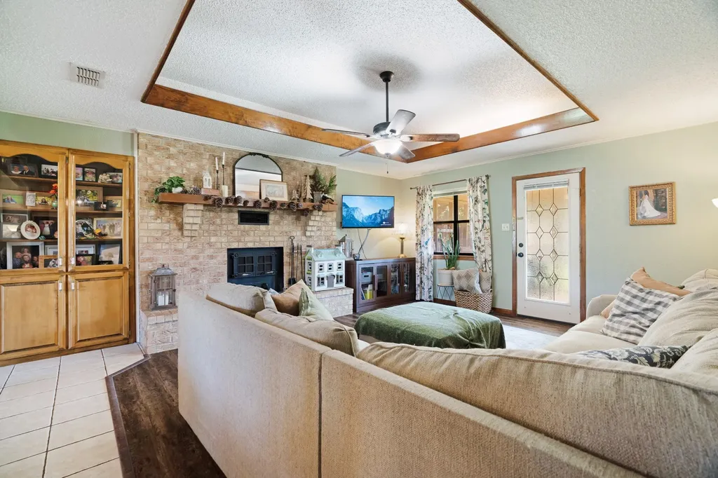 610 46th Street NE Paris TX 75462