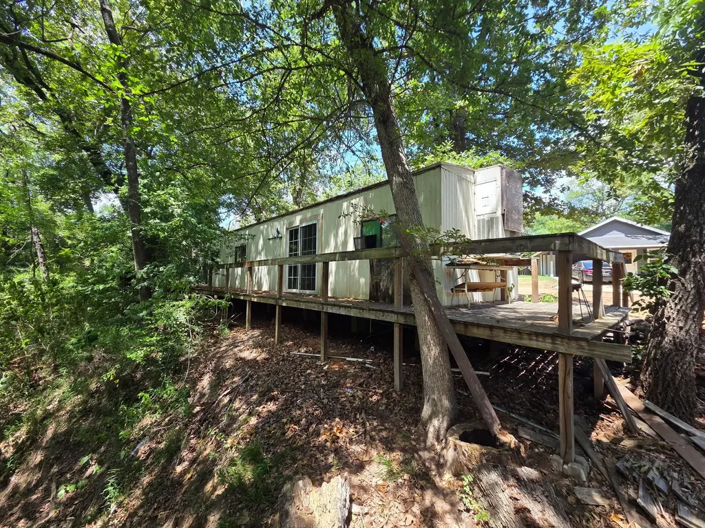 2205 Hickory Street Mabank TX 75156