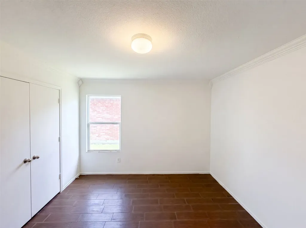 6200 St James Place Denton TX 76210