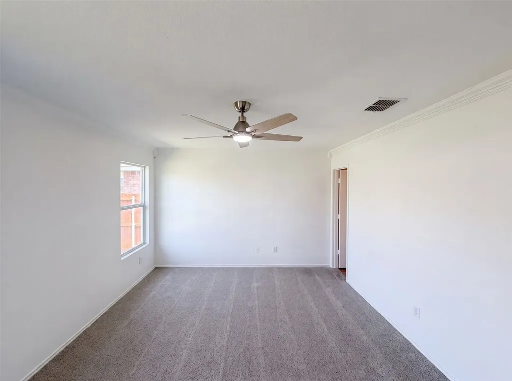 6200 St James Place Denton TX 76210