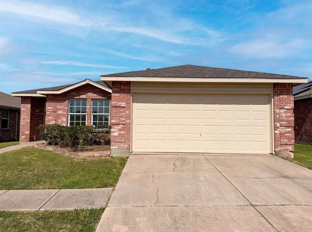 6200 St James Place Denton TX 76210