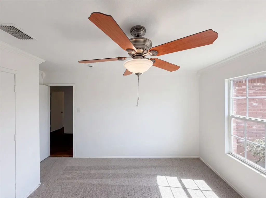 6200 St James Place Denton TX 76210