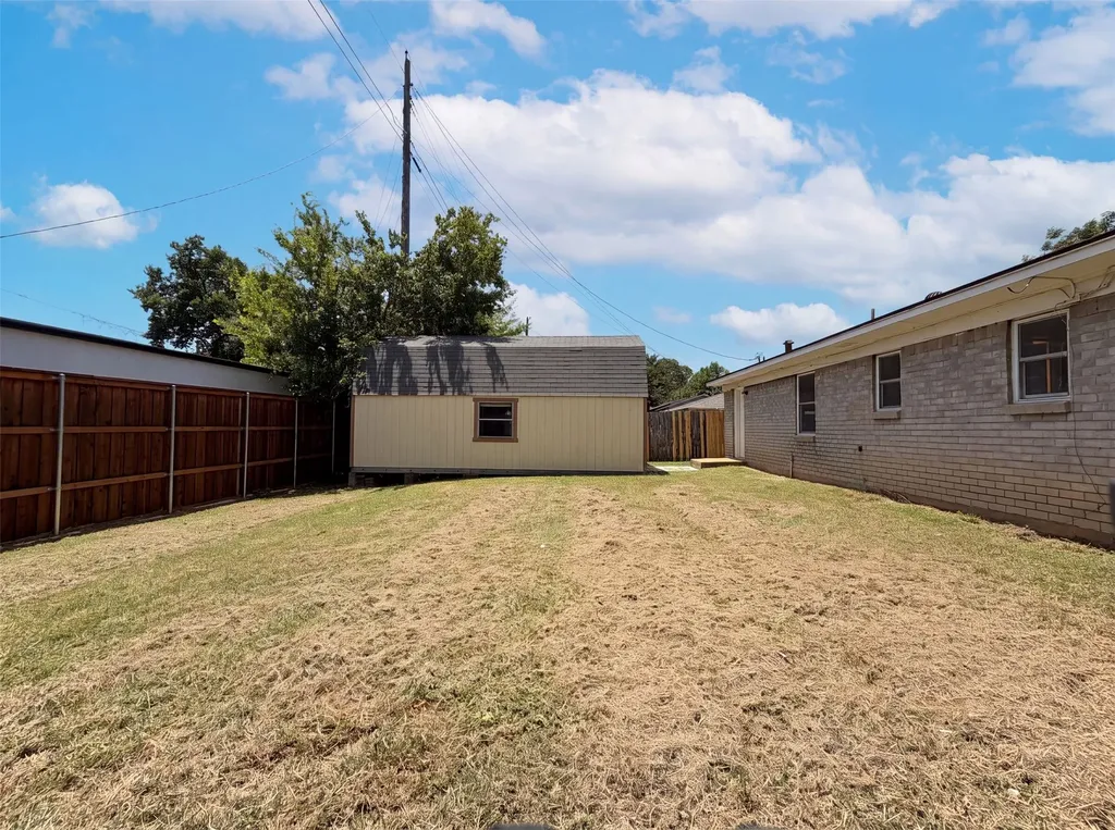 2008 Vickie Drive Irving TX 75060