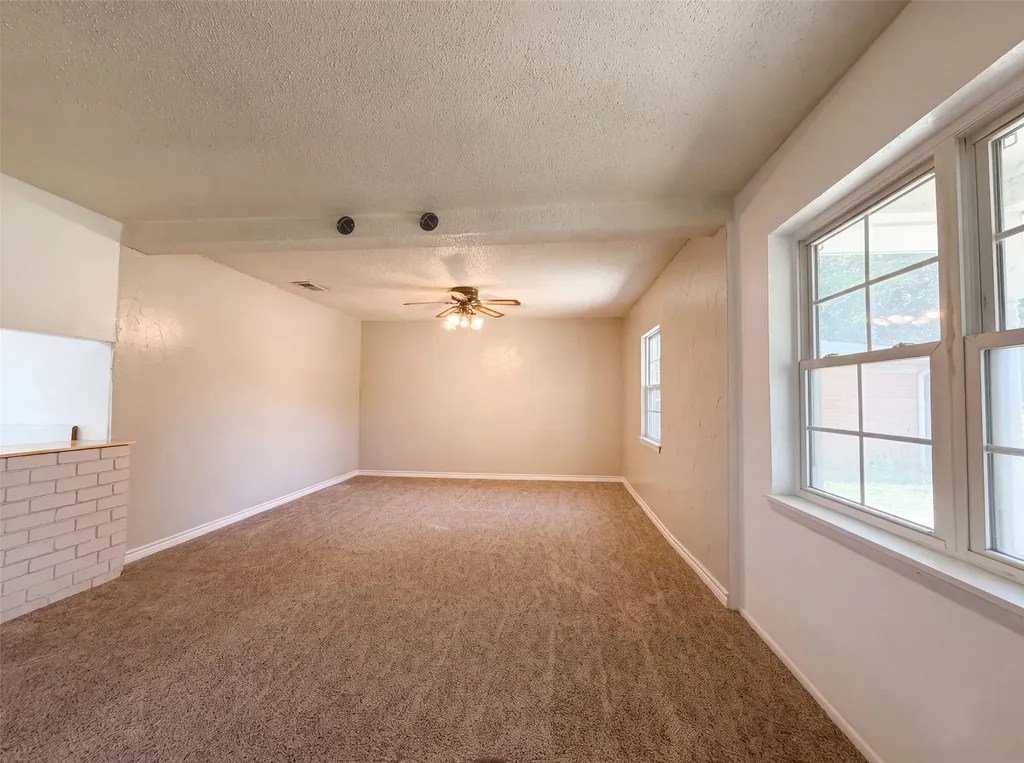 2008 Vickie Drive Irving TX 75060
