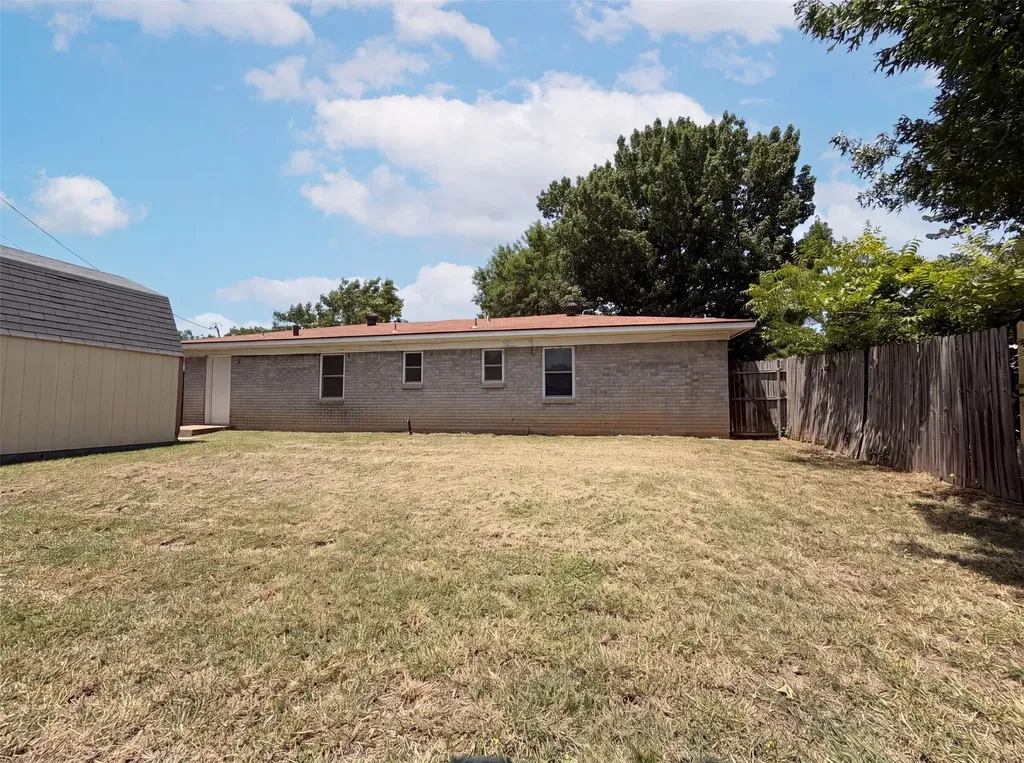 2008 Vickie Drive Irving TX 75060