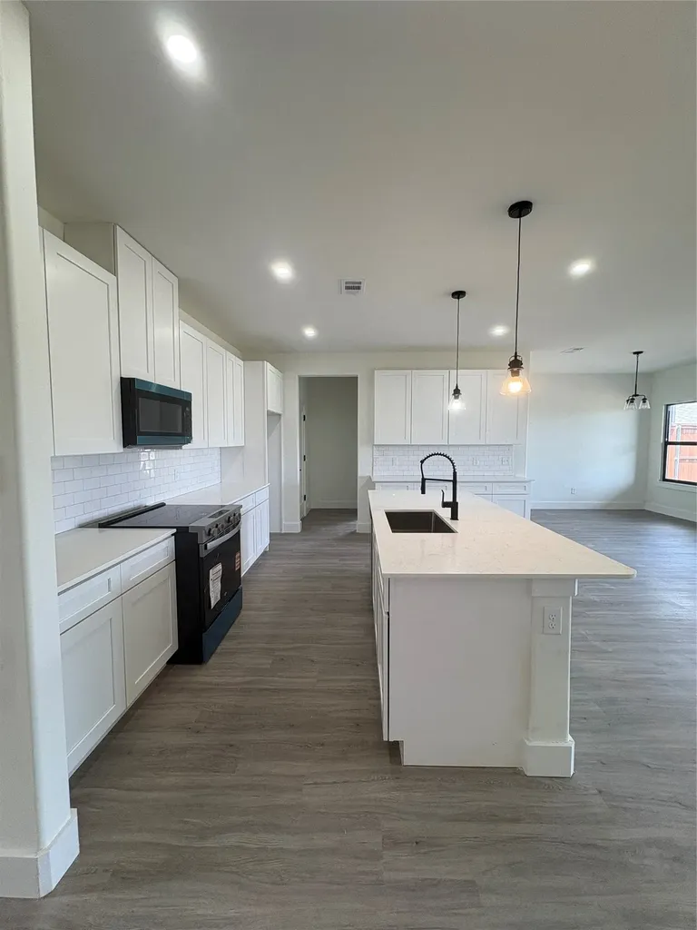 220 Reliance Road Godley TX 76044