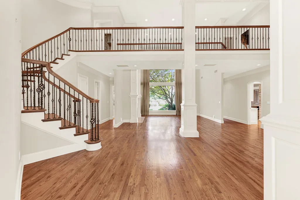 1608 Cliffview Drive Plano TX 75093