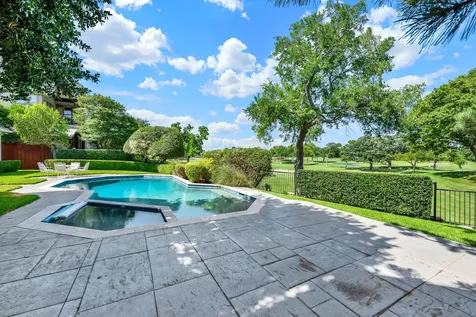 1608 Cliffview Drive Plano TX 75093