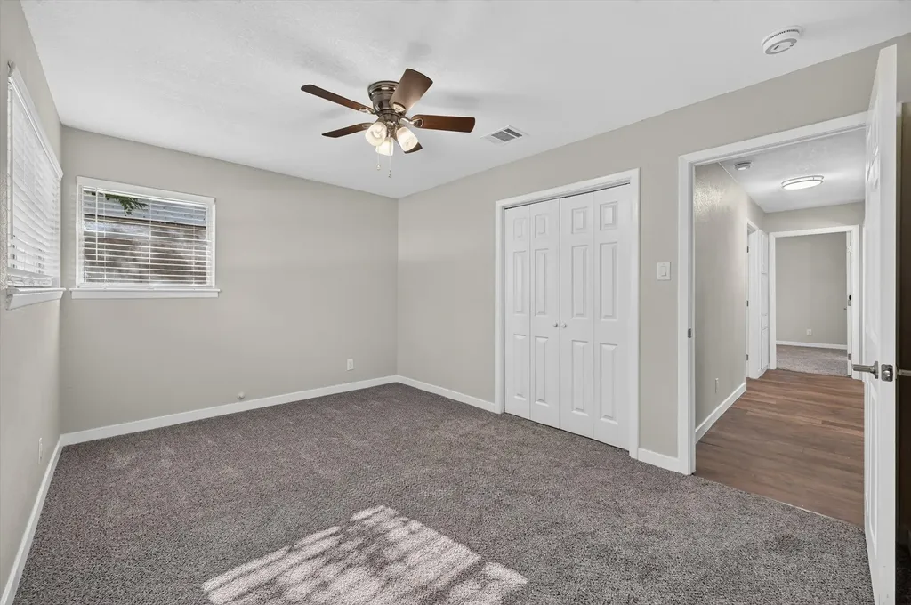 7516 S College Circle North Richland Hills TX 76180