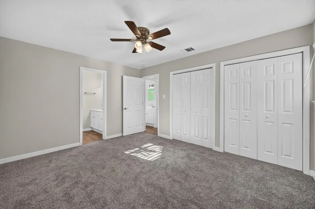 7516 S College Circle North Richland Hills TX 76180