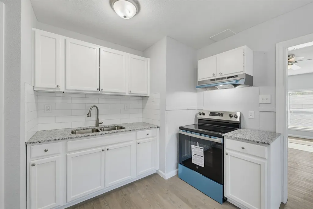 300 Emma Street Fort Worth TX 76111