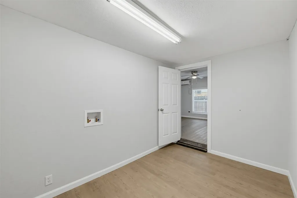 300 Emma Street Fort Worth TX 76111