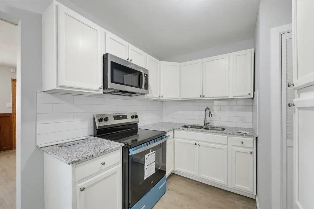300 Emma Street Fort Worth TX 76111