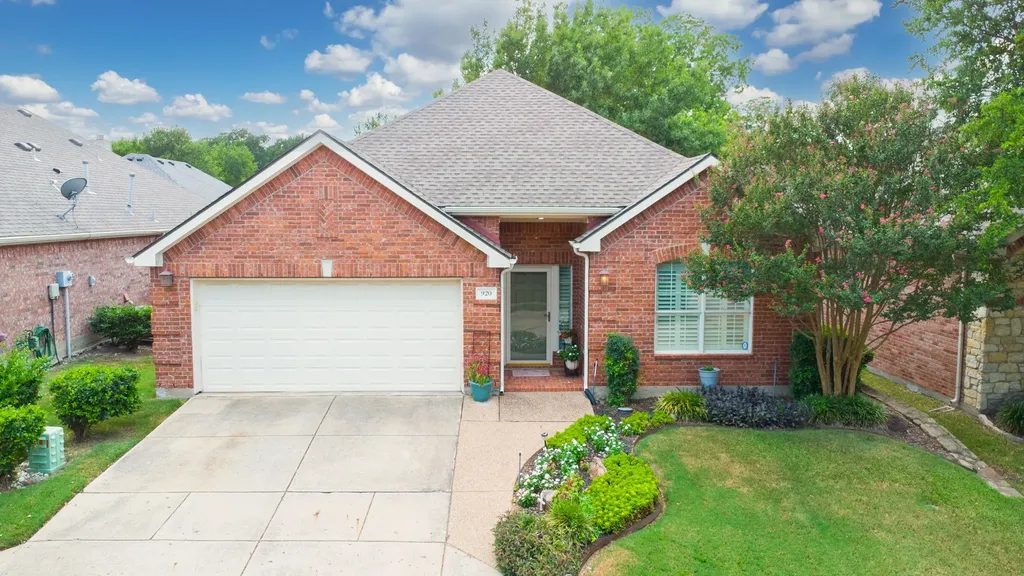 920 Cascade Drive Fairview TX 75069