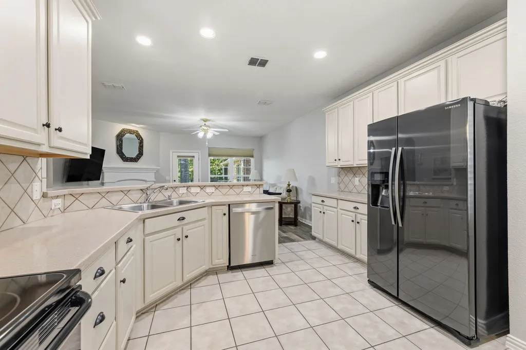 920 Cascade Drive Fairview TX 75069