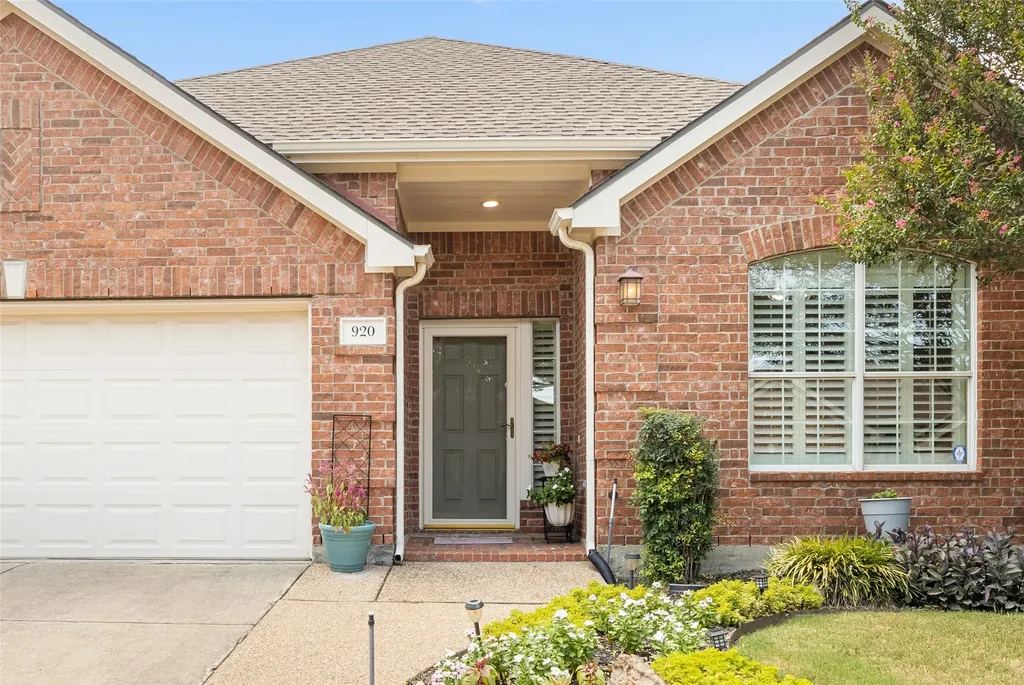 920 Cascade Drive Fairview TX 75069
