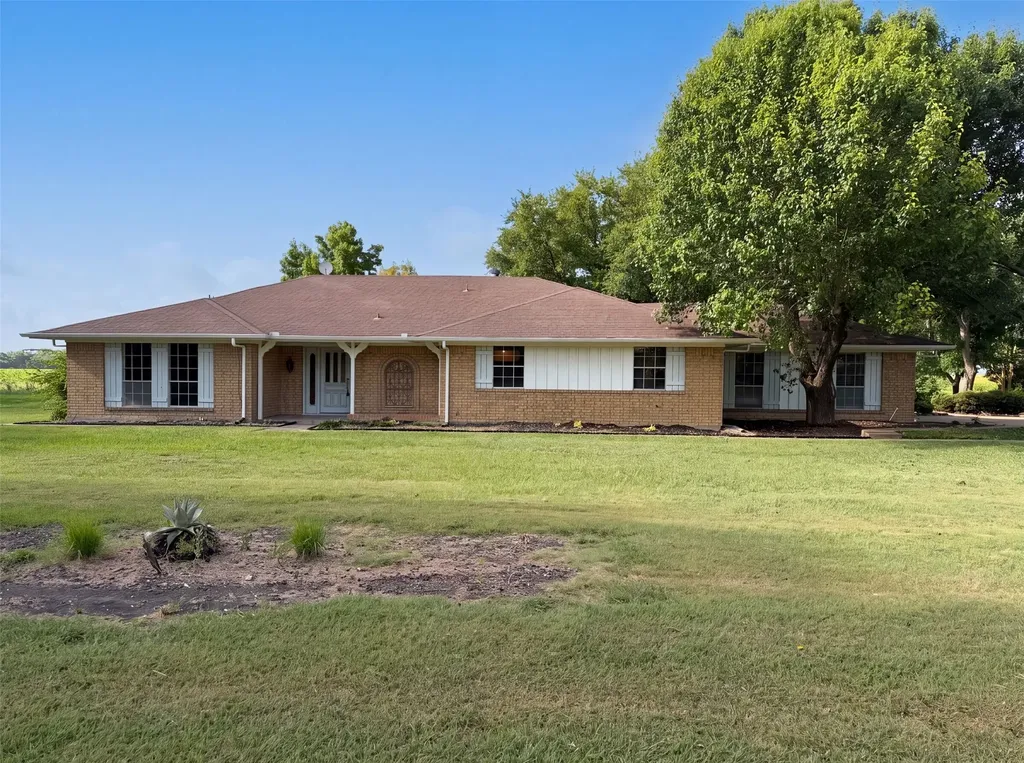 100 Dubb Lane Red Oak TX 75154