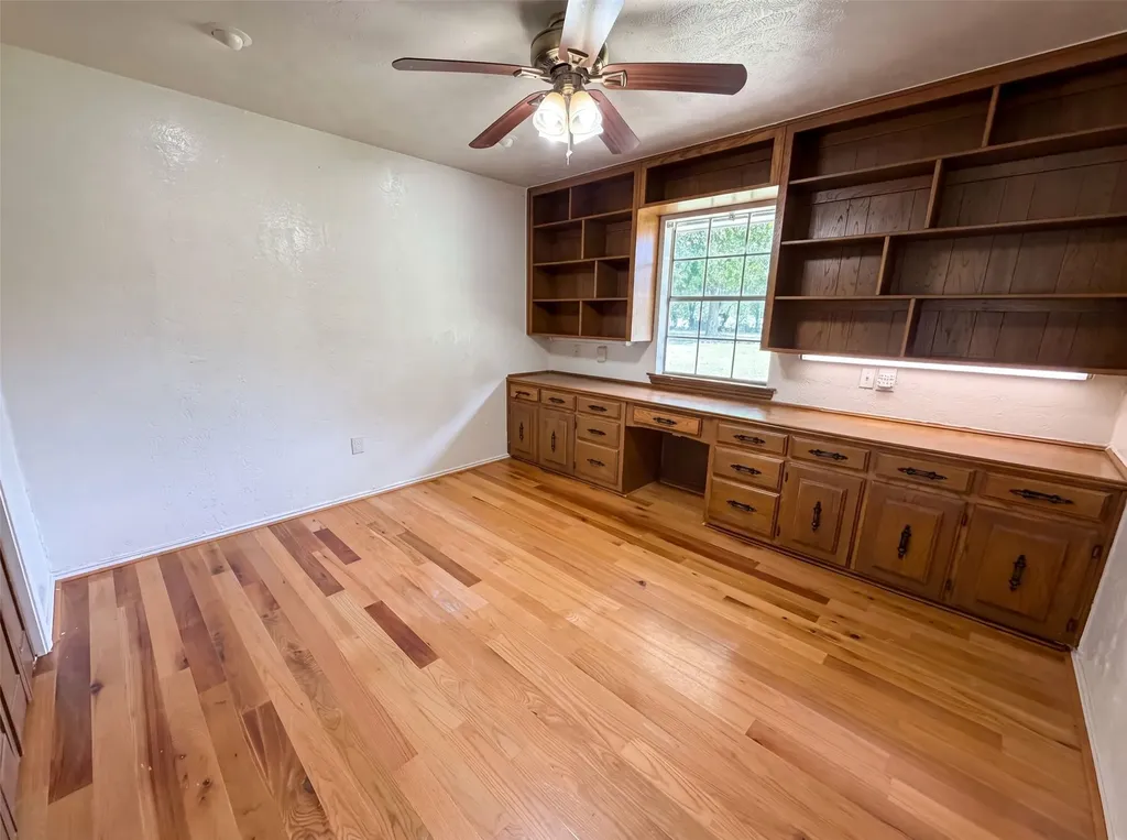 100 Dubb Lane Red Oak TX 75154