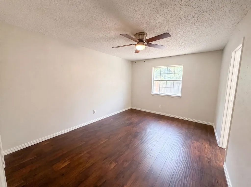 5608 Cherilee Lane Haltom City TX 76148