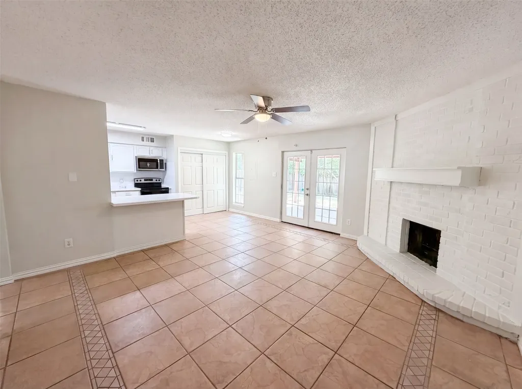 5608 Cherilee Lane Haltom City TX 76148