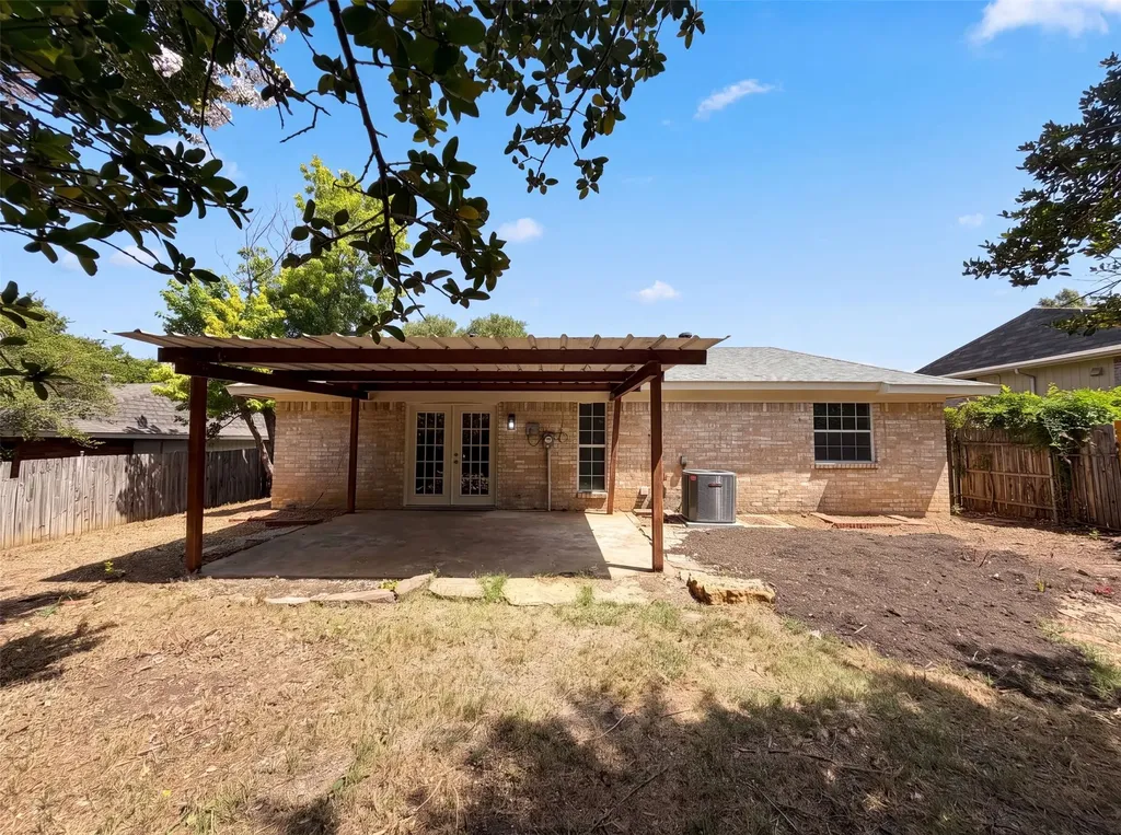 5608 Cherilee Lane Haltom City TX 76148