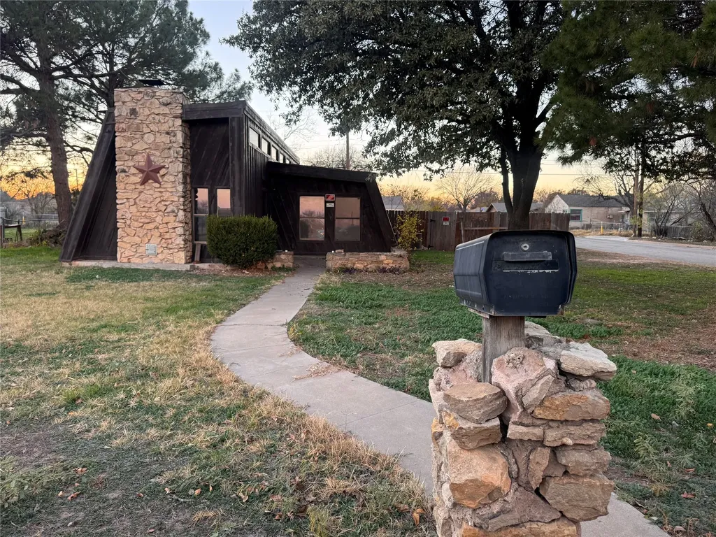 2066 Vine Street Abilene TX 79602