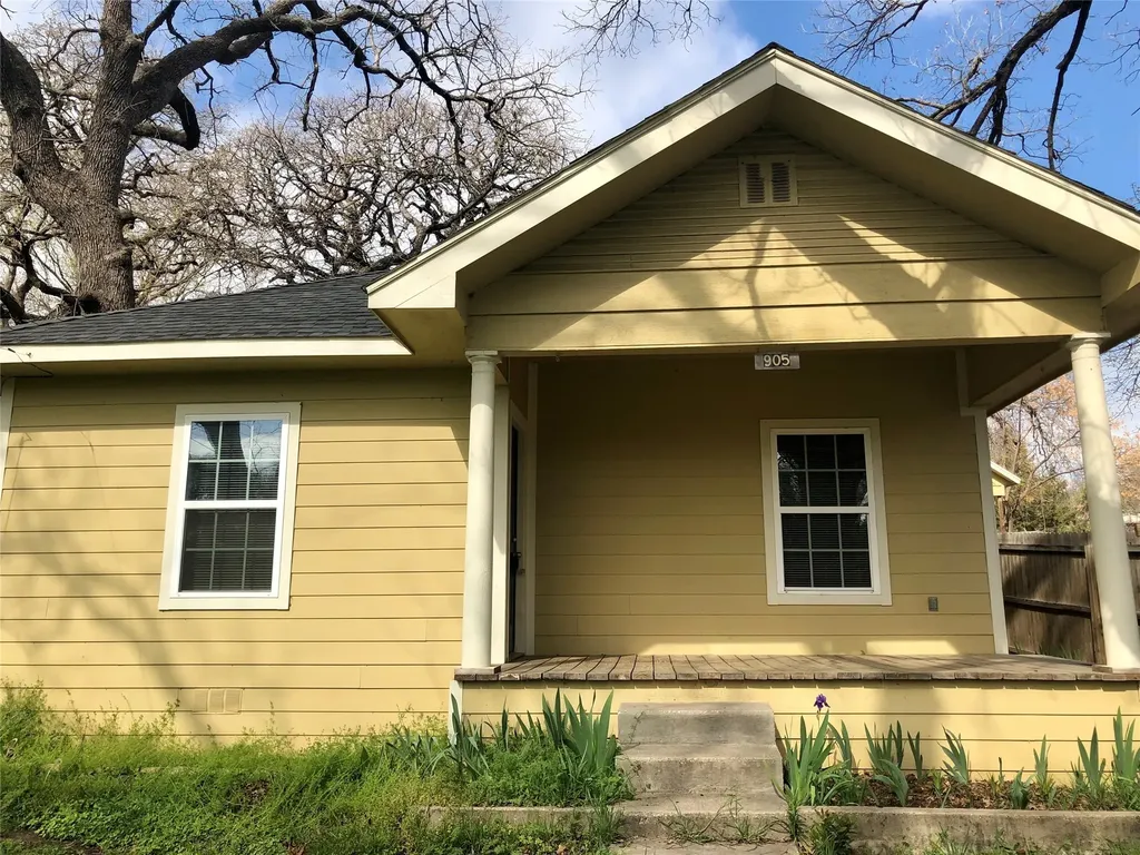 905 Isbell Road Fort Worth TX 76114