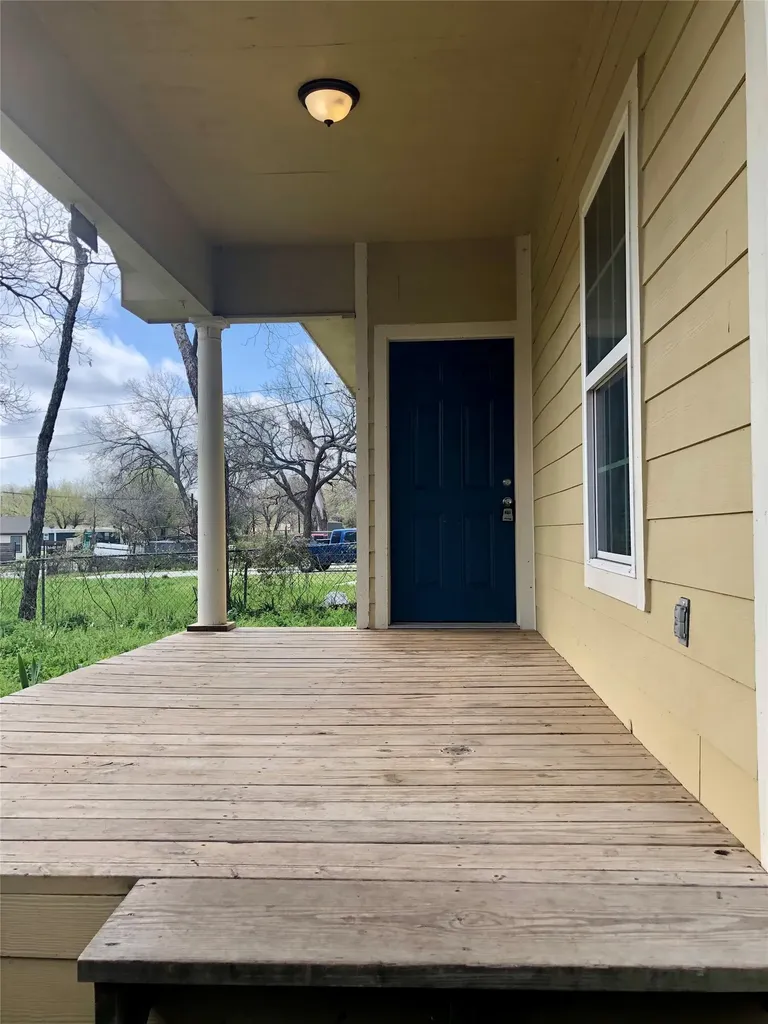 905 Isbell Road Fort Worth TX 76114