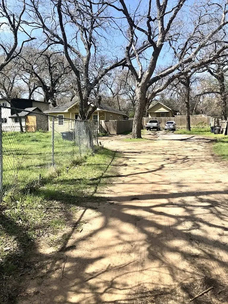 905 Isbell Road Fort Worth TX 76114