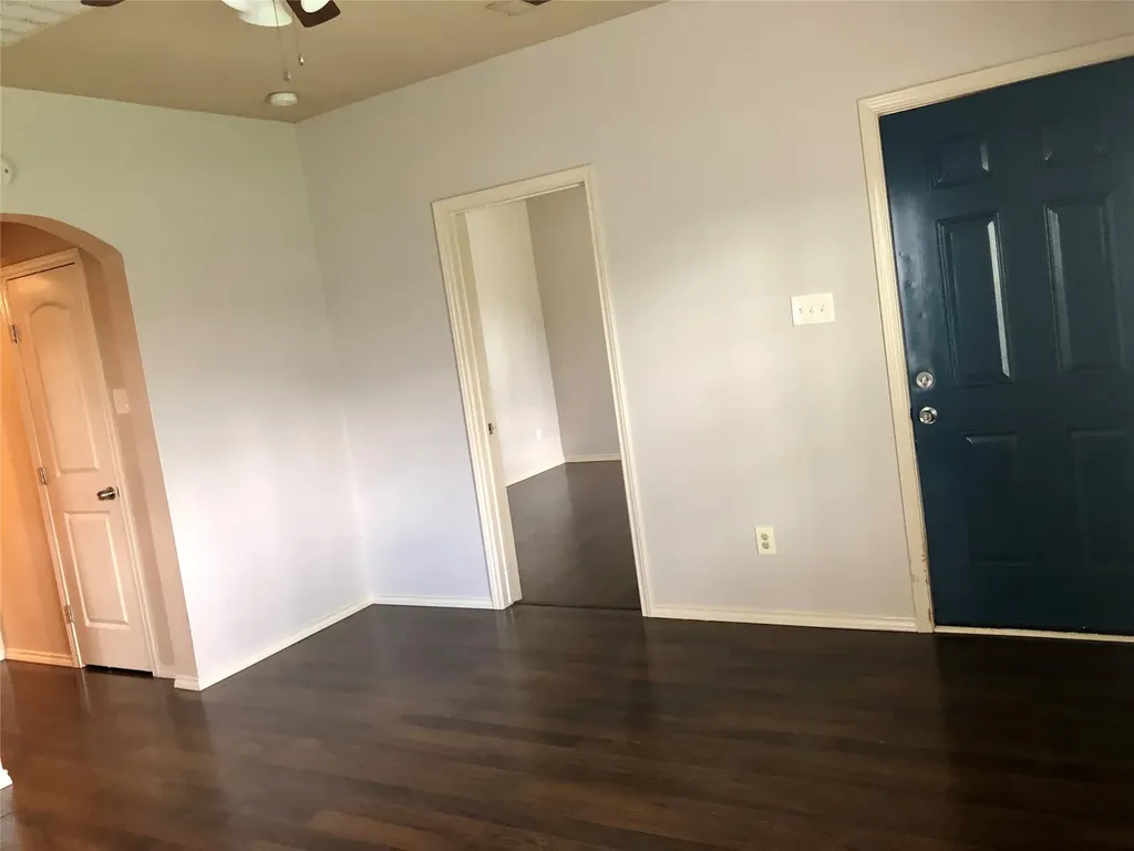 905 Isbell Road Fort Worth TX 76114