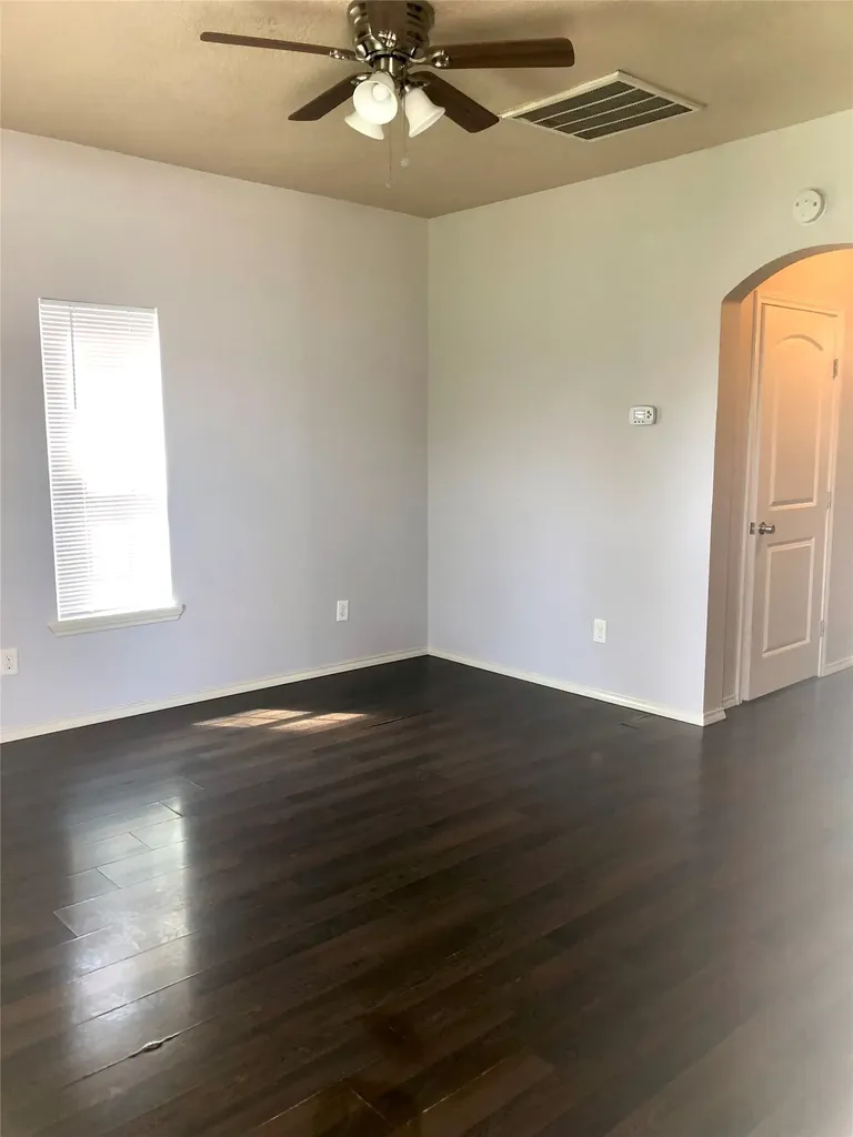 905 Isbell Road Fort Worth TX 76114