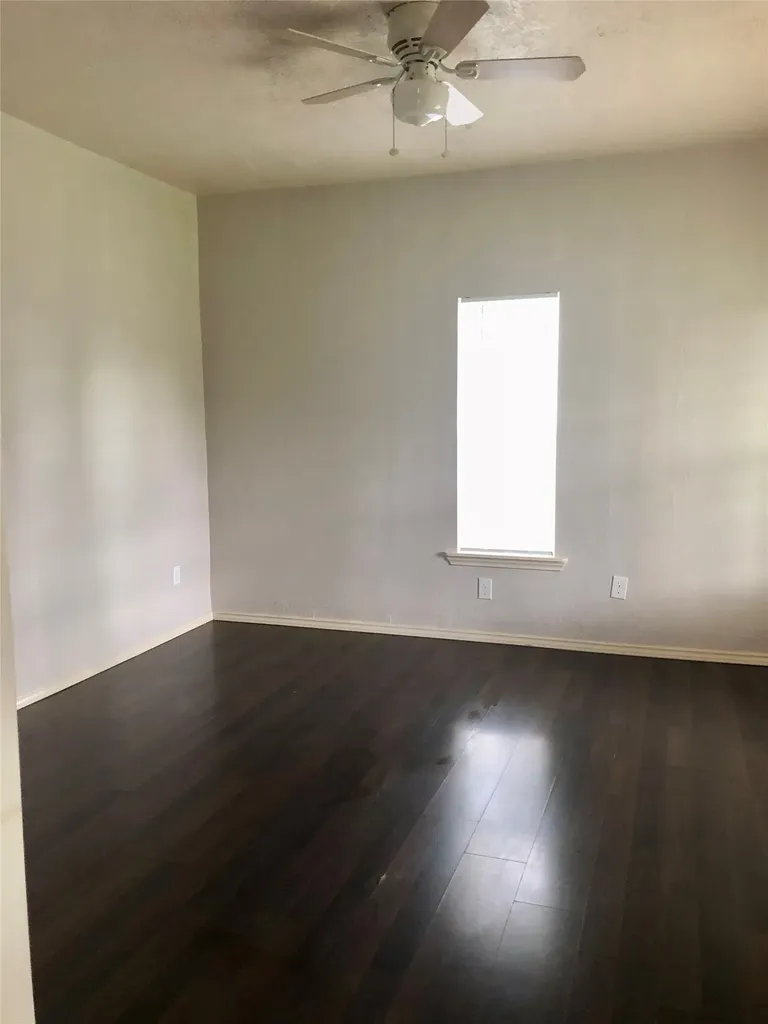 905 Isbell Road Fort Worth TX 76114