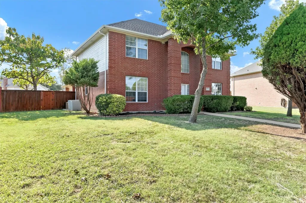 3803 Farmington Drive Richardson TX 75082