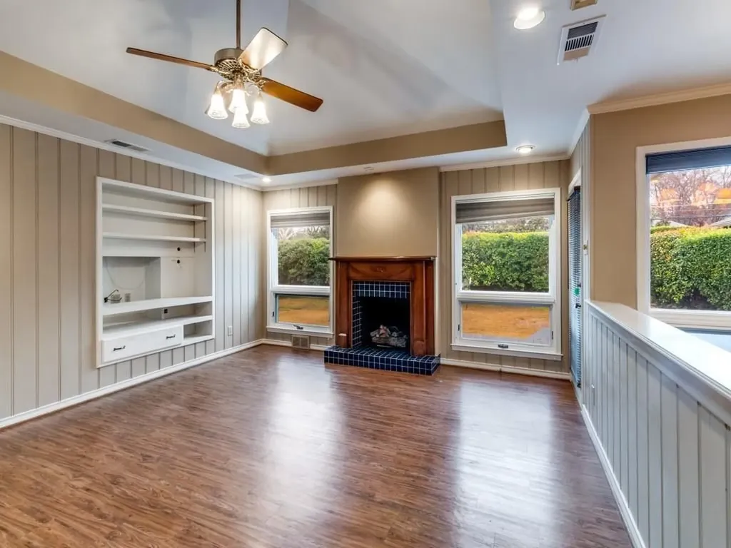 6130 Walnut Hill Lane Dallas TX 75230