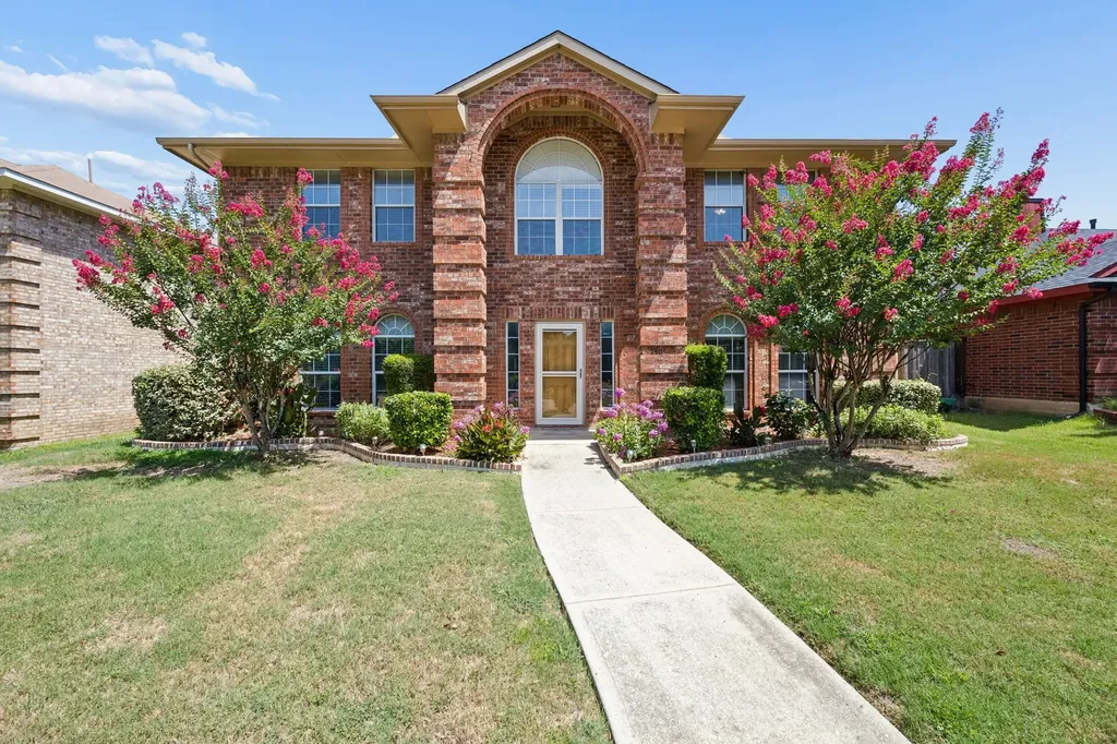 2305 Buckeye Drive Mesquite TX 75181