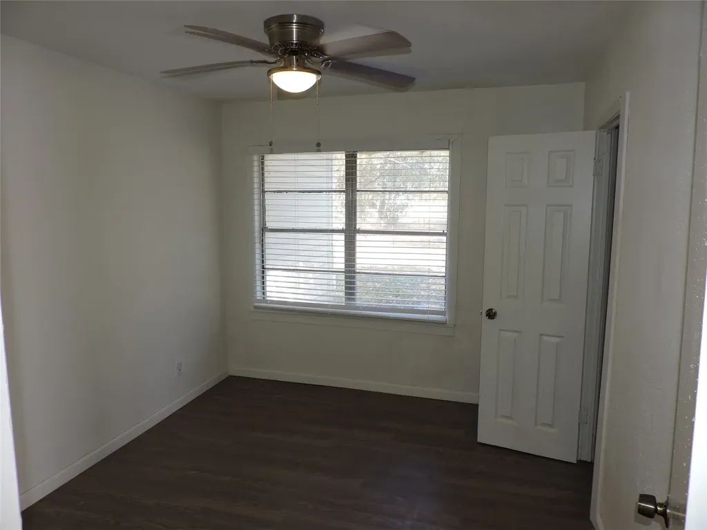1612 N Anglin Street Cleburne TX 76031
