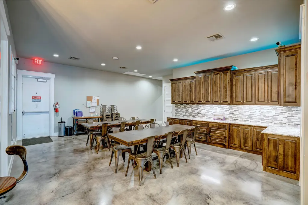 5805 Starnes Road Watauga TX 76148