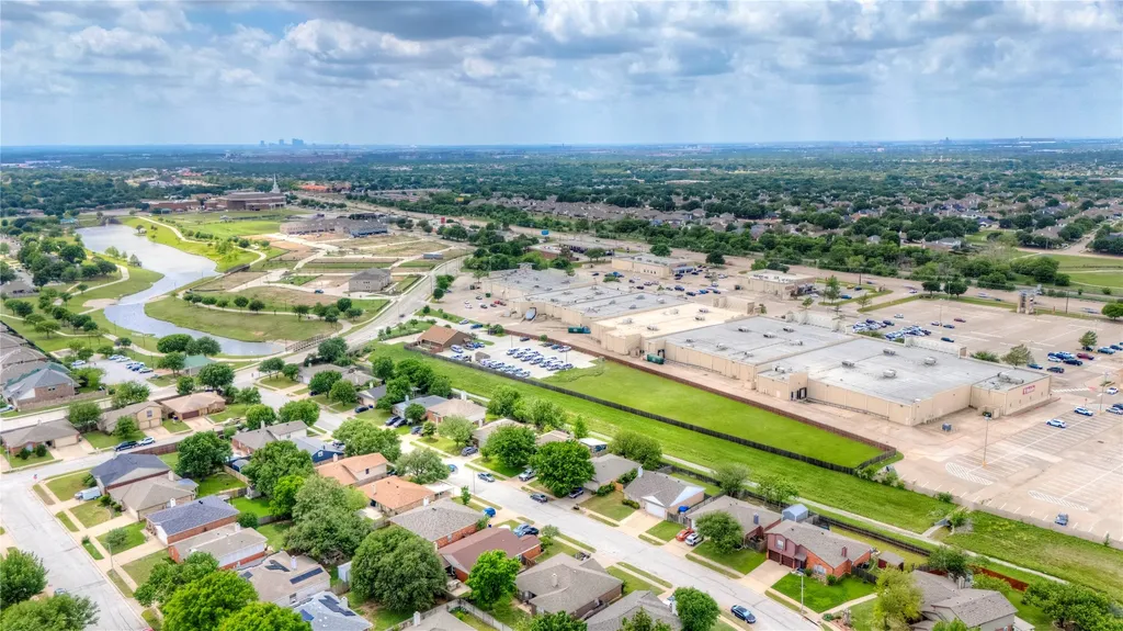 5805 Starnes Road Watauga TX 76148