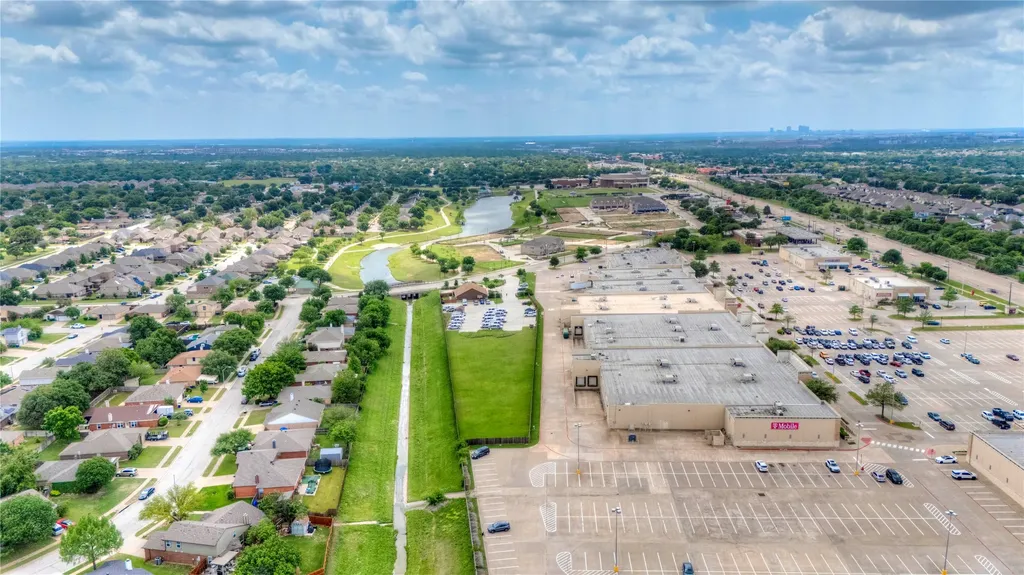 5805 Starnes Road Watauga TX 76148