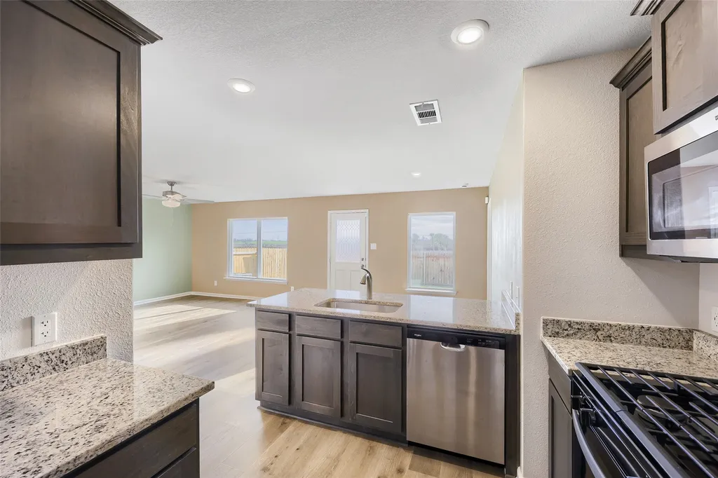 417 Gib Woodall Drive Venus TX 76084