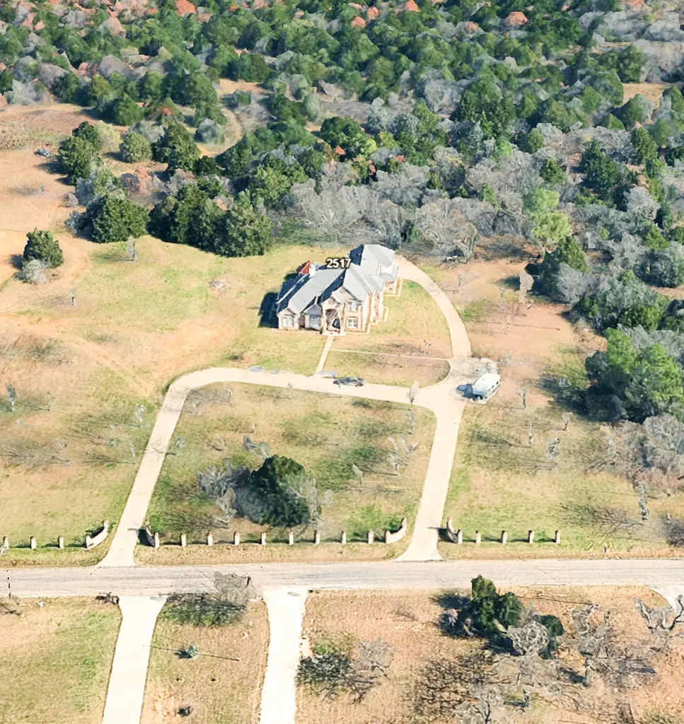 2517 County Road 425 Cleburne TX 76031