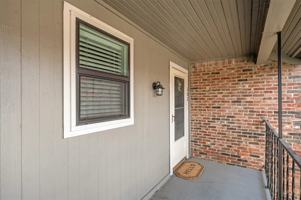 2732 Copper Creek Drive Arlington TX 76006