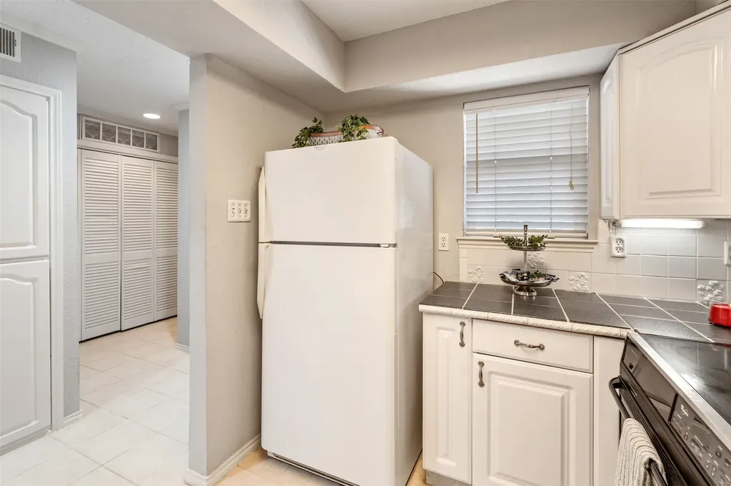 2732 Copper Creek Drive Arlington TX 76006
