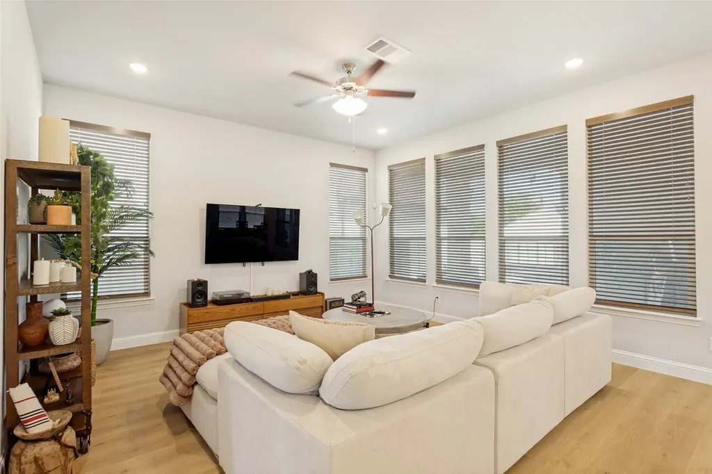 5402 Depot Drive Sachse TX 75048