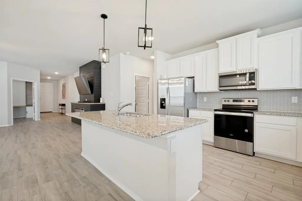 5956 Hopkins Drive Providence Village TX 76227