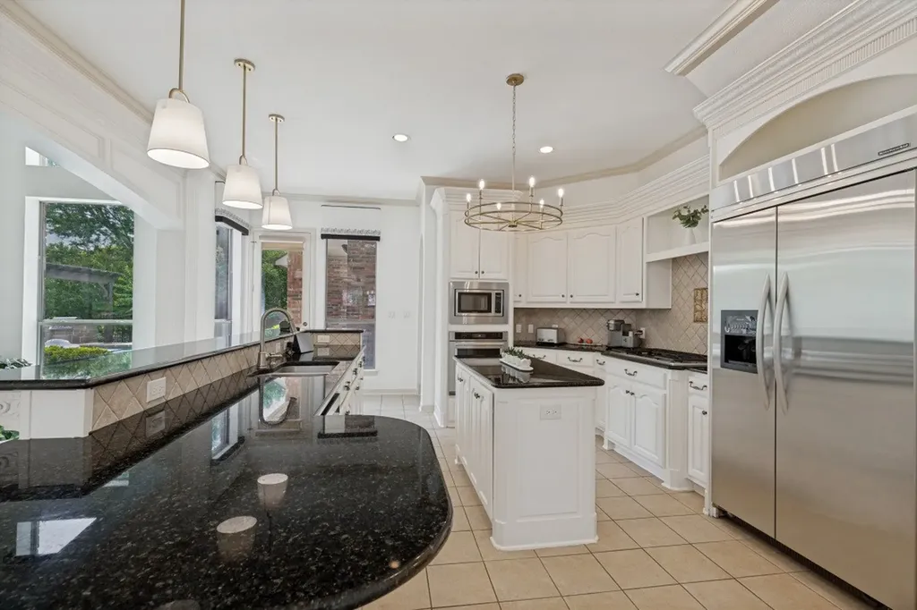 1301 Silverlake Road Mckinney TX 75072