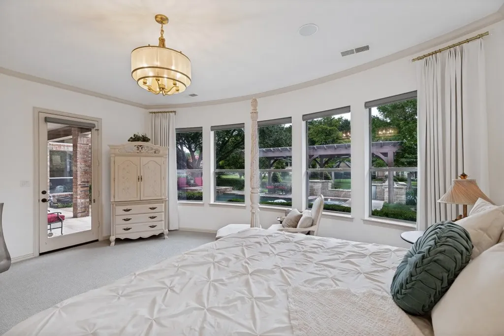1301 Silverlake Road Mckinney TX 75072