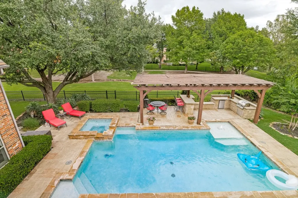1301 Silverlake Road Mckinney TX 75072
