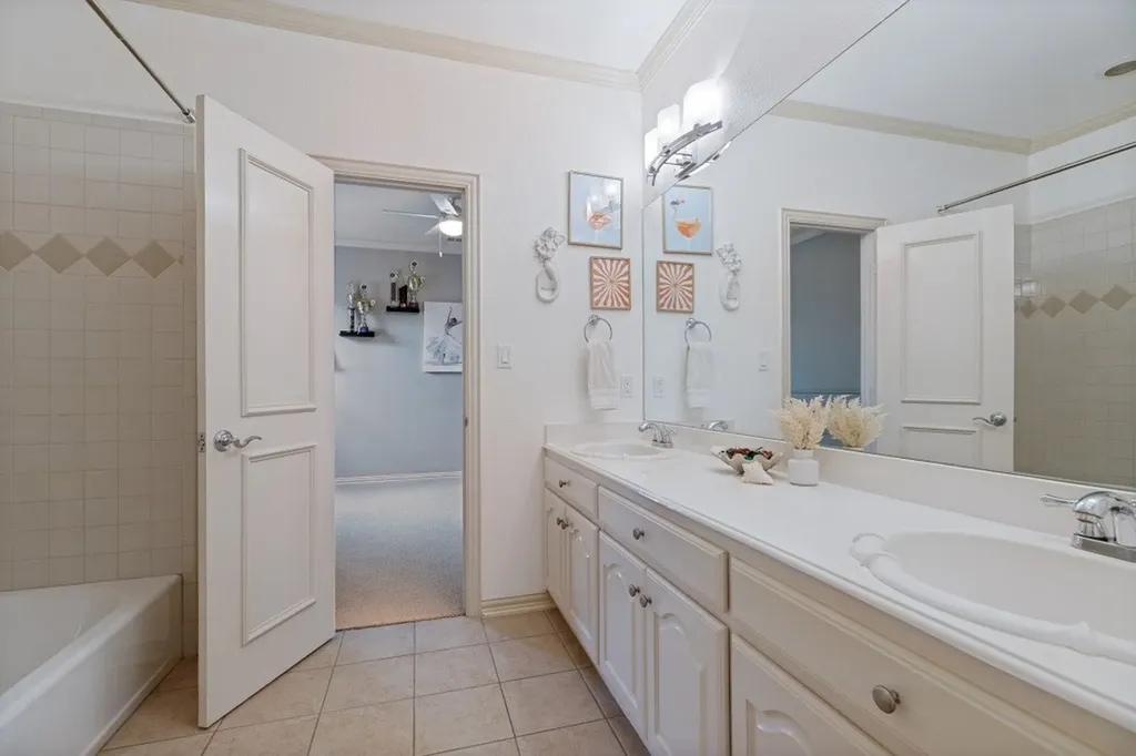 1301 Silverlake Road Mckinney TX 75072